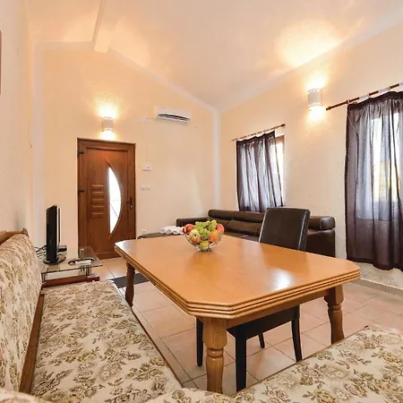 One-bedroom In * Вир